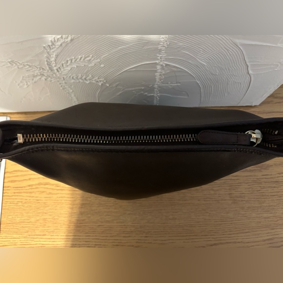 SOLD - COACH VINTAGE ONE SHOULDER BUCKET BAG - 9953 - Picture 7 of 9